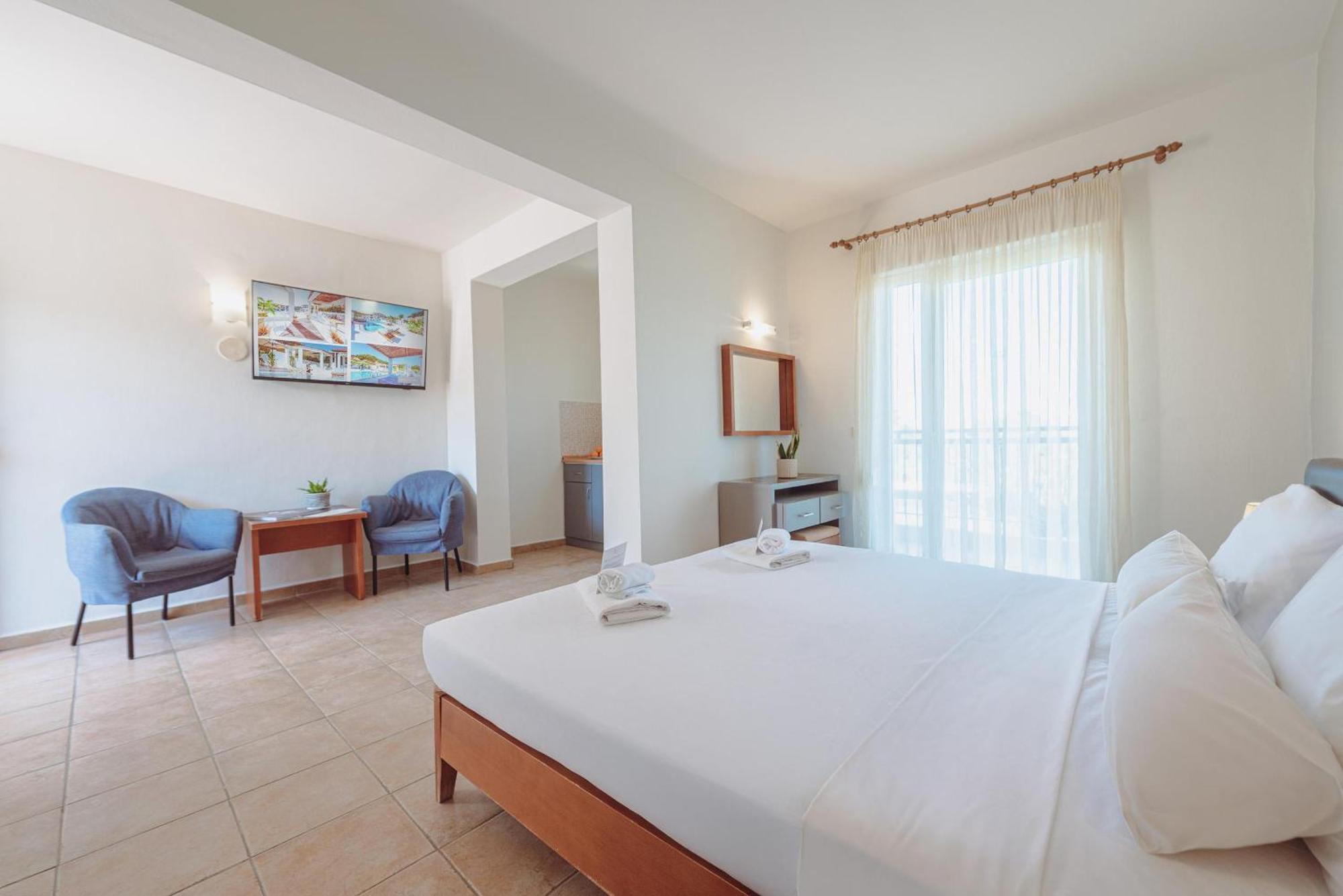 Ampelia Hotel Kassandra Chaniotis Exterior foto